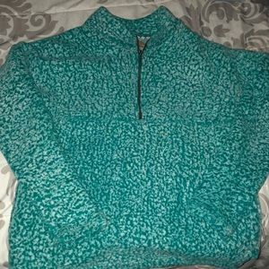 Medium fleece pull over in teal bought in the wrong size!